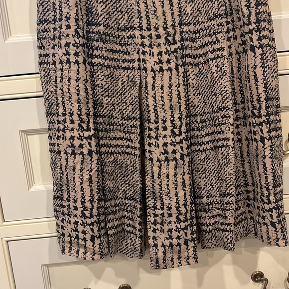 Carlisle vintage silk skirt.Fit,flared ,plated - Picture 6 of 7